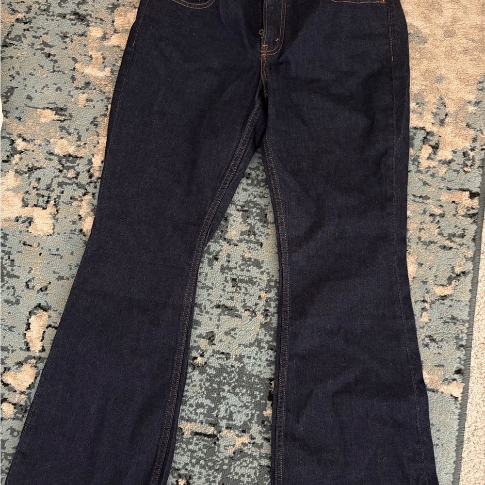 Abercrombie & Fitch Dark Wash Jeans - Boot Cut Size 6 - Picture 8 of 9